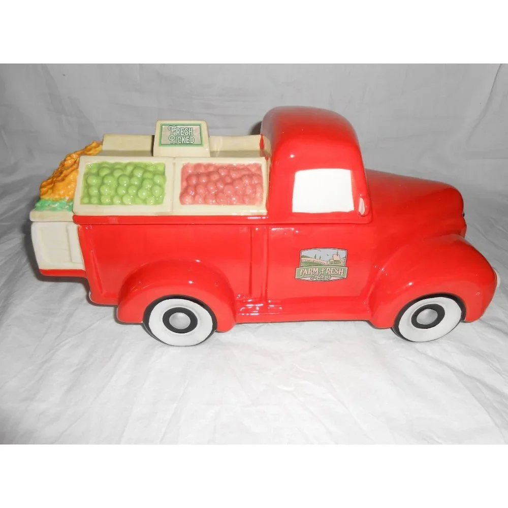 Super Cute Collectible Cheryl's Cookies Red Old Farm Truck & Produce Cookie Jar!